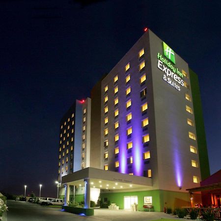 Holiday Inn Express & Suites Monterrey Aeropuerto By Ihg Apodaca Екстериор снимка