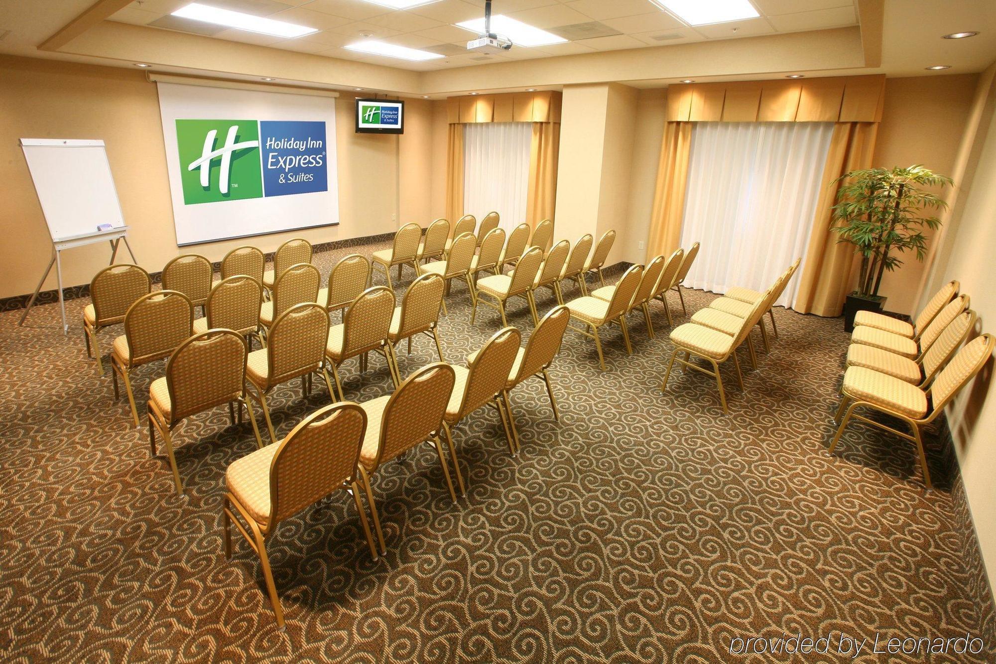 Holiday Inn Express & Suites Monterrey Aeropuerto By Ihg Apodaca Съоръжения снимка