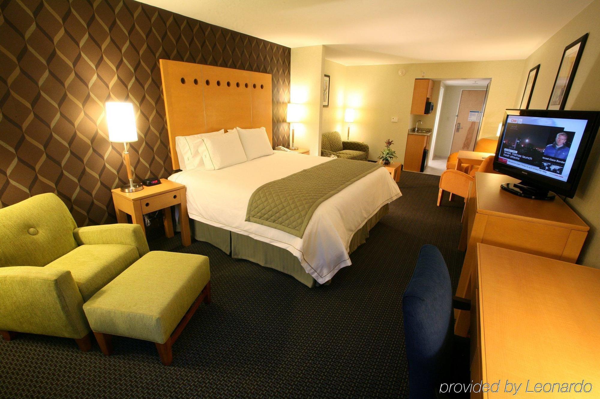 Holiday Inn Express & Suites Monterrey Aeropuerto By Ihg Apodaca Стая снимка