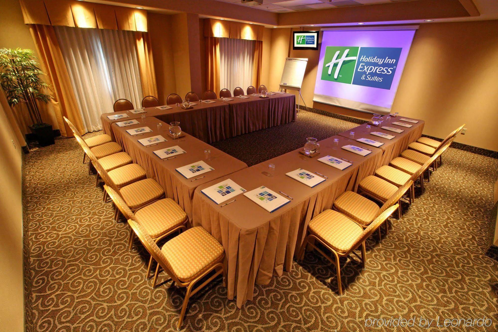 Holiday Inn Express & Suites Monterrey Aeropuerto By Ihg Apodaca Съоръжения снимка