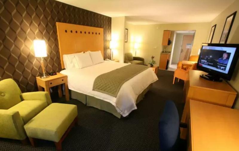 Holiday Inn Express & Suites Monterrey Aeropuerto By Ihg Apodaca Екстериор снимка