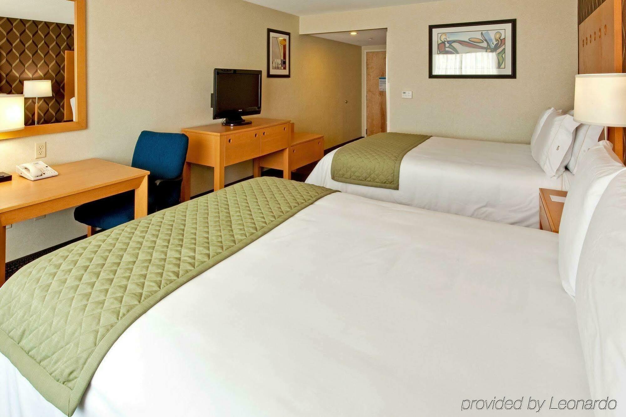 Holiday Inn Express & Suites Monterrey Aeropuerto By Ihg Apodaca Стая снимка